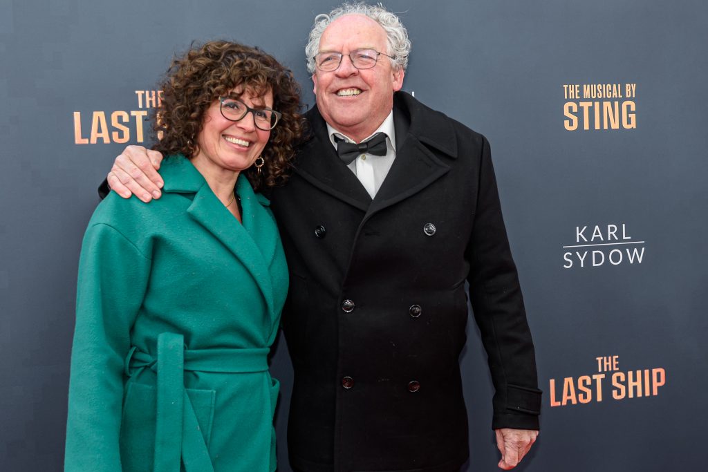 Premiere The Last Ship Inloop