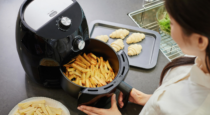 Bevestigen aan storm Ale 3 redenen waarom eten uit de airfryer eigenlijk best wel gezond is