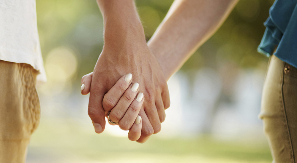 Een relatietherapeut onthult de drie dingen die ze nooit tegen haar partner zou zeggen