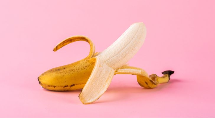 Bananenschil als voeding voor planten.