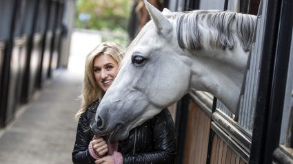 Britt Dekker Met Haar Paard George