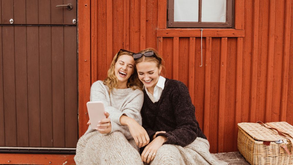 Dít zegt de achtergrond van je telefoon over je persoonlijkheid