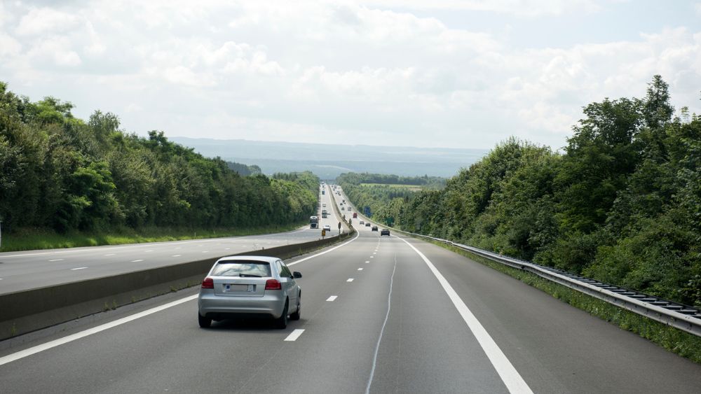 Pas op voor deze oplichterstrucs tijdens je autovakantie