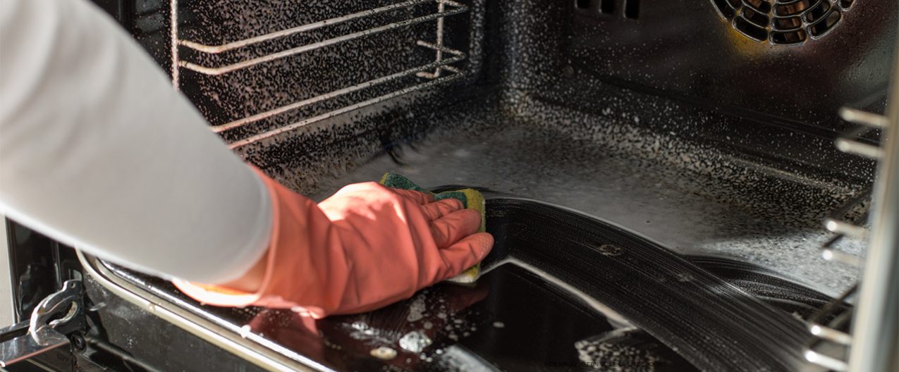 Hoe krijg je een vuile oven schoon? oven schoonmaken