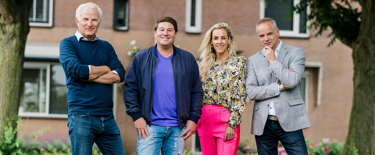 Team Van Kopen Zonder Kijken: Bob Sikkes, Martijn Krabbé, Roos Reedijk, Alex van Keulen