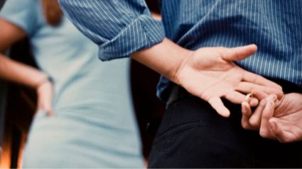Oei: deze sterrenbeelden gaan het snelst vreemd