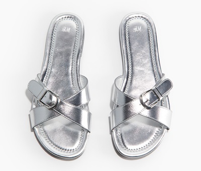 Slippers Met Gesp
