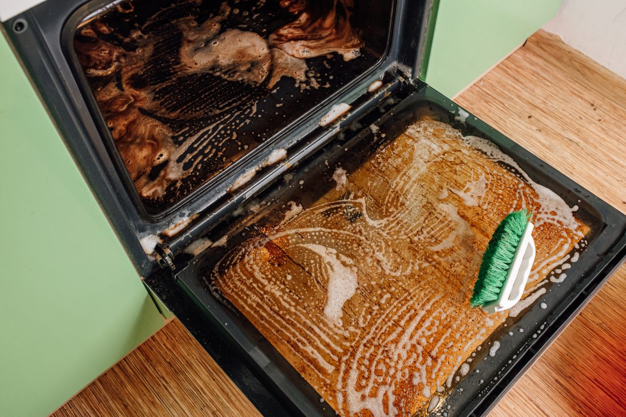 oven schoonmaken zonder schrobben