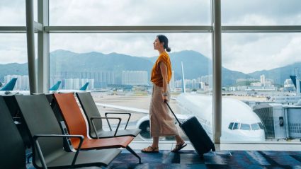 Met KLM naar een van deze bestemmingen? Vanaf nu betaal je voor handbagage