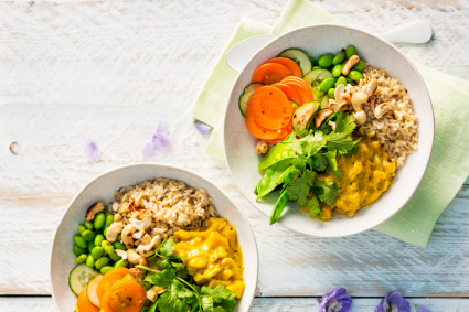bananenbloesemcurry met knapperige voorjaarsgroenten