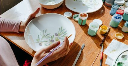 keramiek schilderen - uitjes voor dit weekend