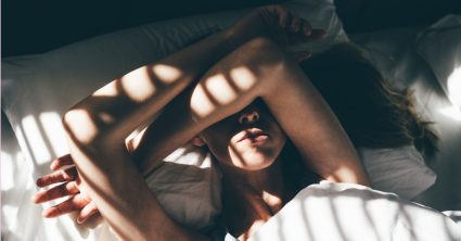 Vrouw in bed - slaap