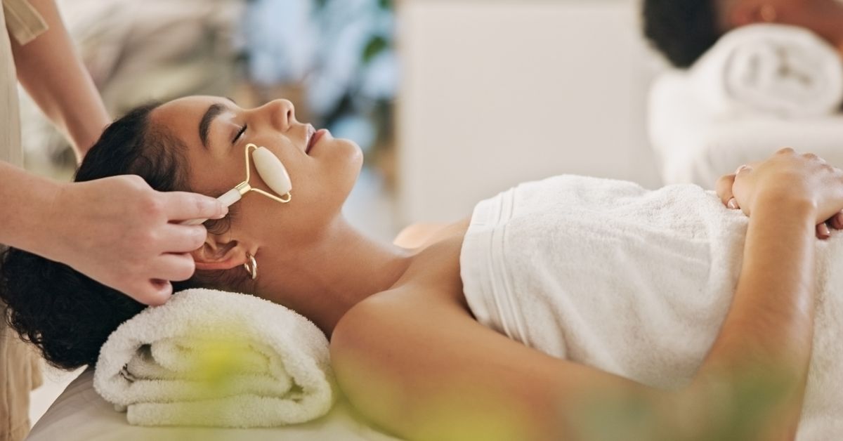 Vrouw in de spa, weekend uitje