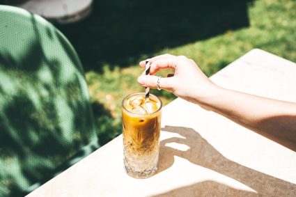 Zelf ijskoffie maken in zomer