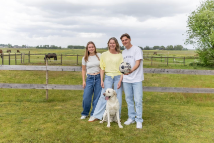 Marjan heeft twee kinderen die voetballen bij een profclub