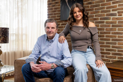 Amber vond de halfbroer van haar opa: 'We hebben er lieve familie bij'