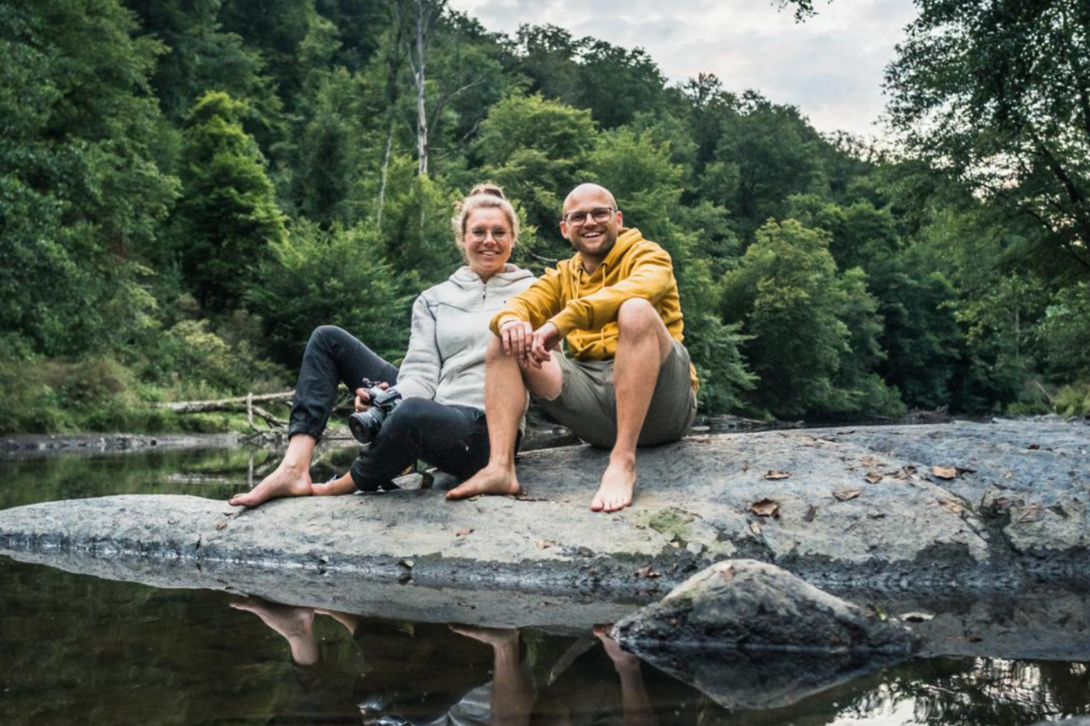 Manon en Tobias gingen als vreemden met elkaar op reis en zijn nu een stel: 'Ik had zo stellig gezegd: dit wordt niets!'