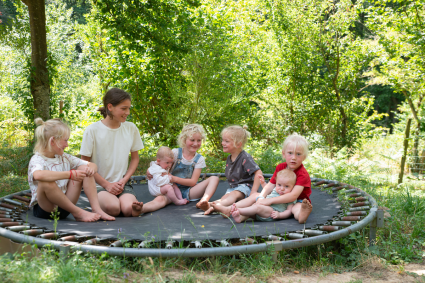 Sterre en Jeroen wonen met hun 7 kinderen in Frankrijk