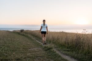 Vrouw wandelen - uitjes